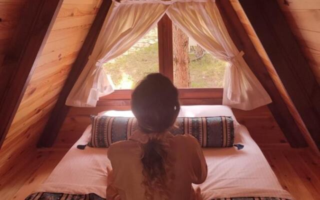 Fikri Atalay Konağı Bungalov Evleri