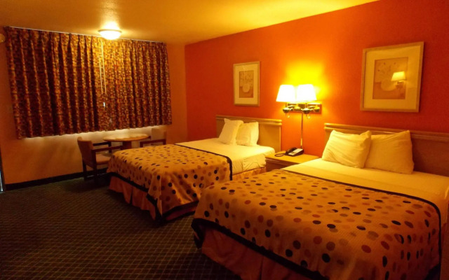 Apex Inn