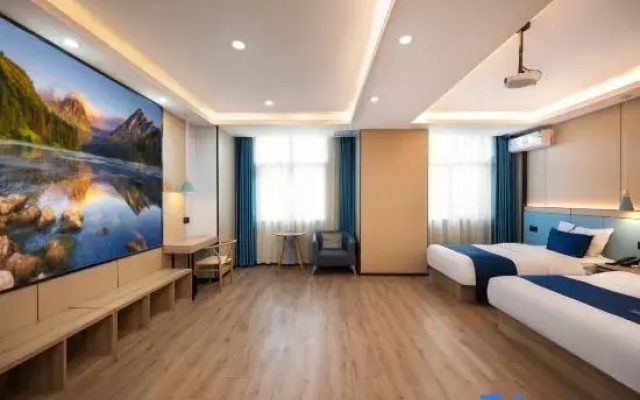 Starway Hotel（small West Lake Hotel）