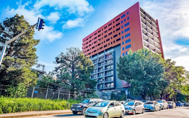 HB apartments University