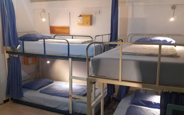 Hi Danang Beach Hostel