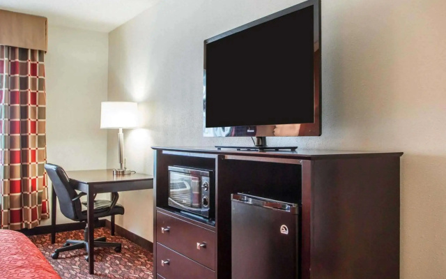 Quality Inn St. Mary's