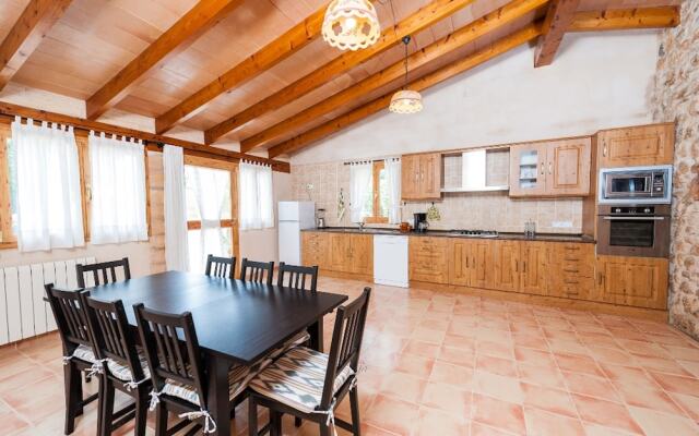 Can Rovey in Inca With 4 Bedrooms and 4 Bathrooms