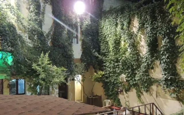 Ur Edessa Guesthouse