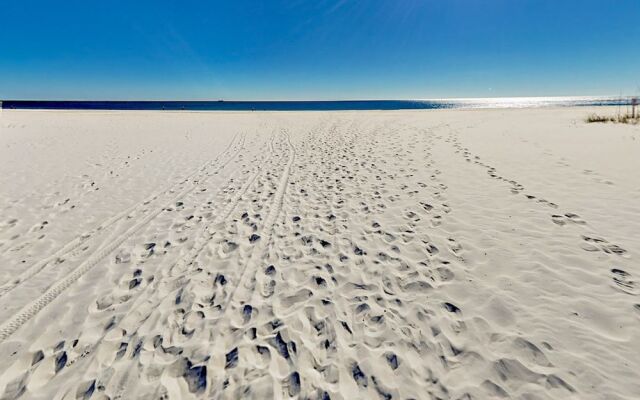 Three C's Condo by RedAwning