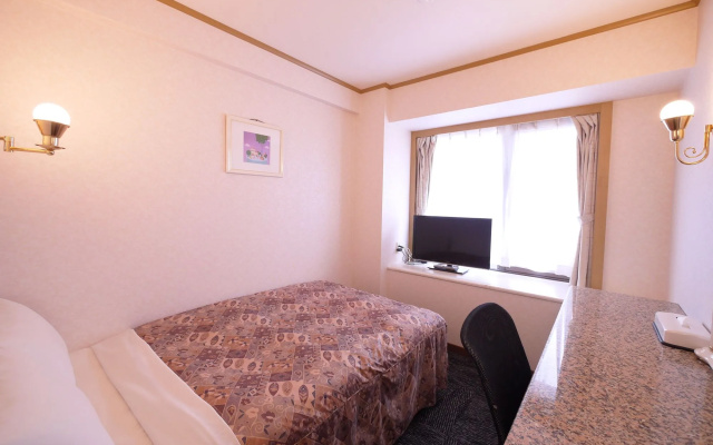U Community Hotel