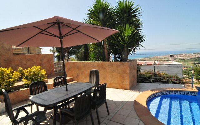 HomeHolidaysRentals Alma - Costa BCN
