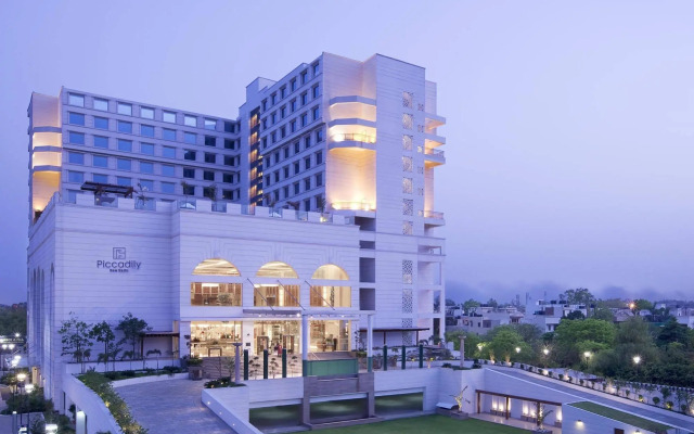 Hyatt Centric Janakpuri New Delhi