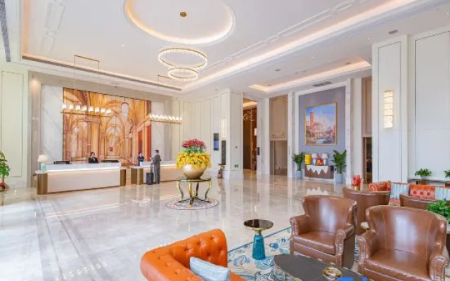Vienna International Hotel  Qianjiang Qianyang West Road  Bus Station – Lobby – Qianjiang