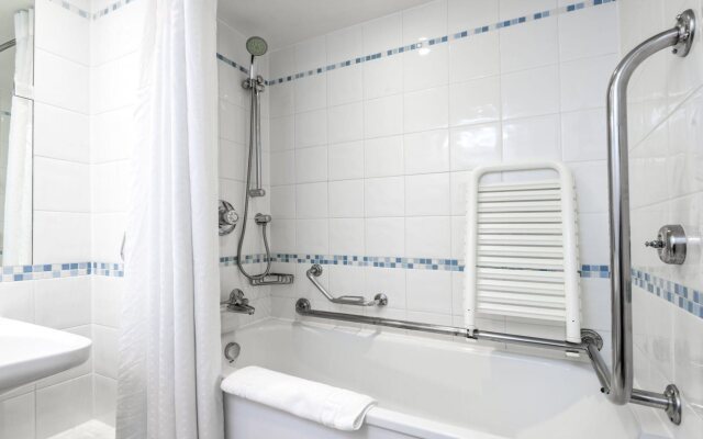 Holiday Inn Milton Keynes - Central by IHG