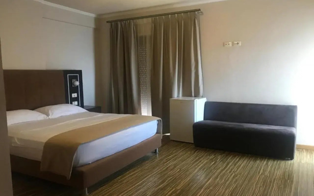 Hotel Nais Beach