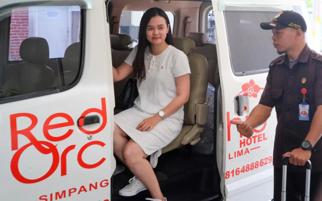 Red Orchid Semarang