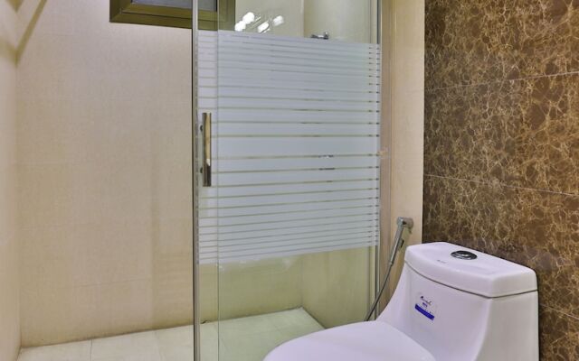 OYO 240 Roshan Gulf Hotel Suites