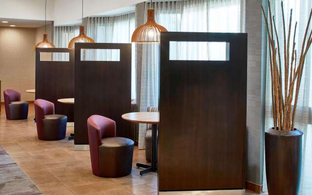 Sonesta Select Raleigh Durham Airport Morrisville Hotel