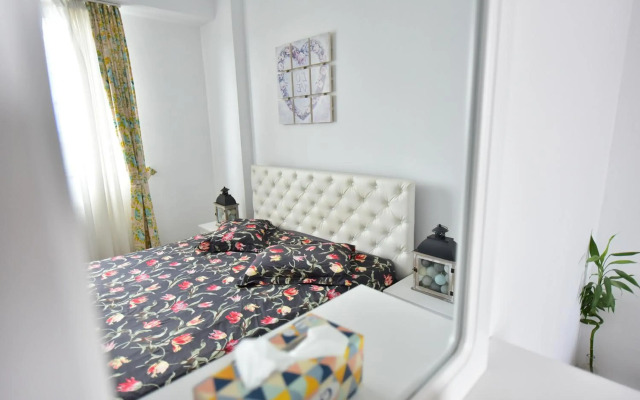 Mountain View Apartment