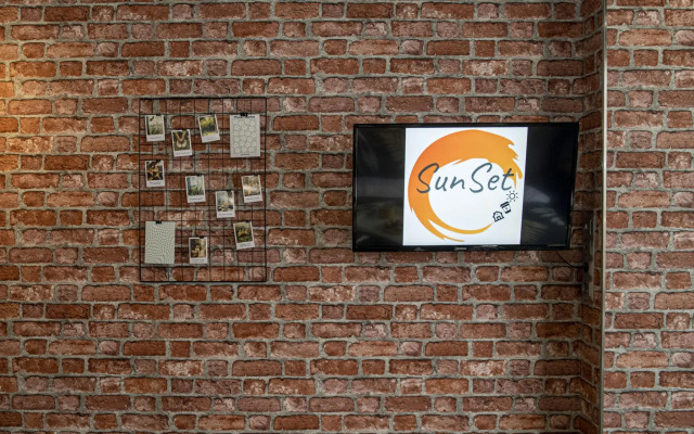 SunSet (СанСет) на улице Максима Горького 23А