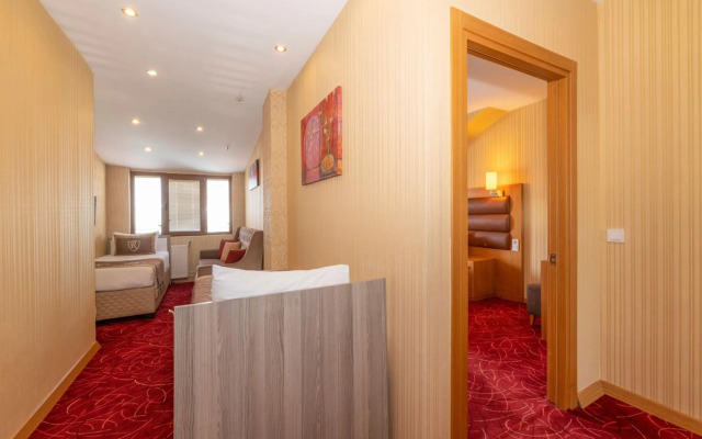 Regno Hotel