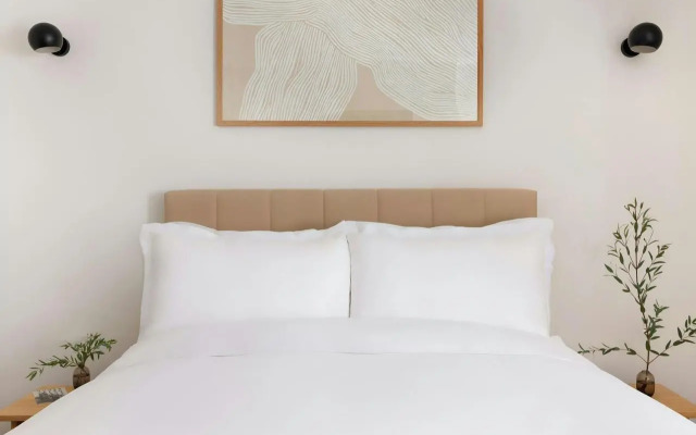 Yvette Hotel Porte de Versailles, Sonder by Marriott Bonvoy
