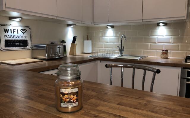Sapphire Suite Sasco Apartments