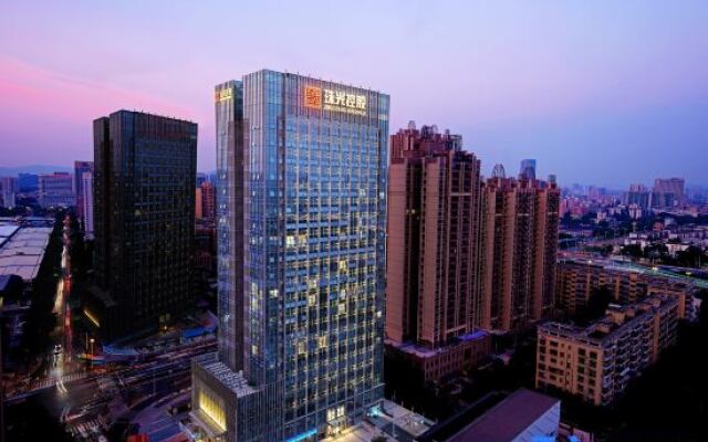 Royal Stars Apartment (Zhujiang New Town Branch)