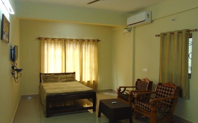 Nirvaah Room Siolim- Kitchenete