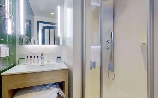 MADISON Saint Jean de Luz - Handwritten Collection