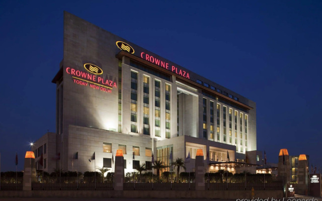 Crowne Plaza Hotel New Delhi Okhla by IHG