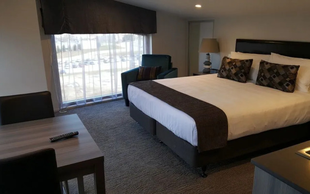 Ramada Hotel & Suites Queenstown Remarkables Park