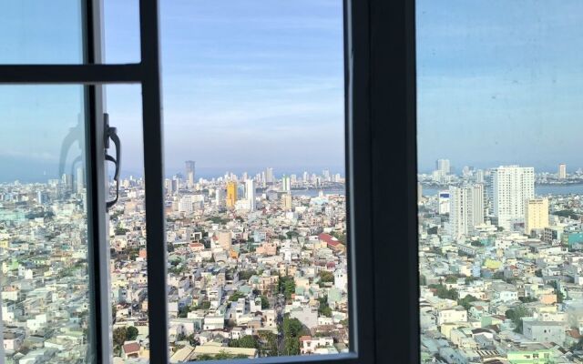 HAGL 180 Degrees City View