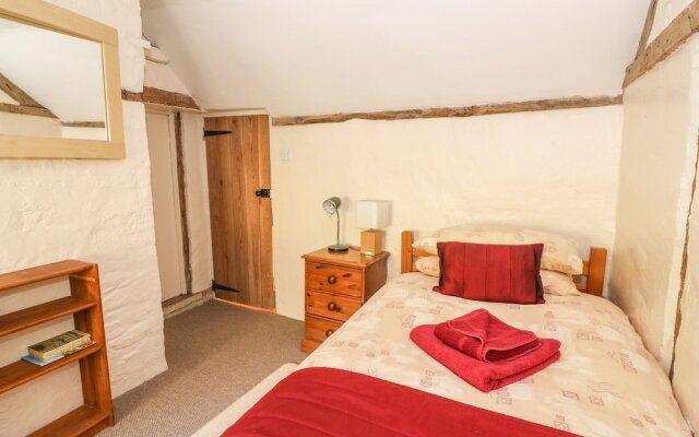 Poston Holiday Cottage