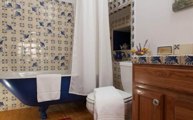 Casa Escondida Bed & Breakfast