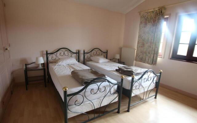 Gîte Cugand, 5 pièces, 8 personnes - FR-1-426-137