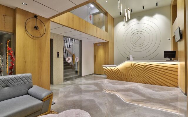7 Orbit Hotel Surat