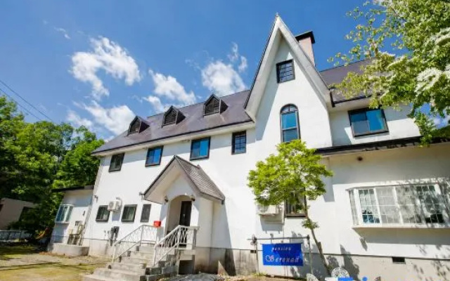 Pension Serenade – Exterior – Hakuba