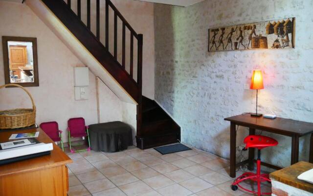 Gite Donnery, 4 pièces, 6 personnes - FR-1-590-23