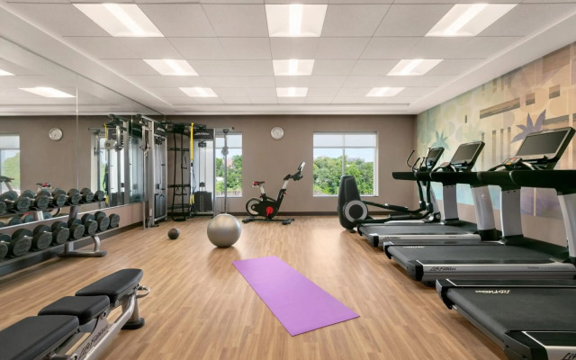 Hyatt Place Fort Lee / George Washington Bridge