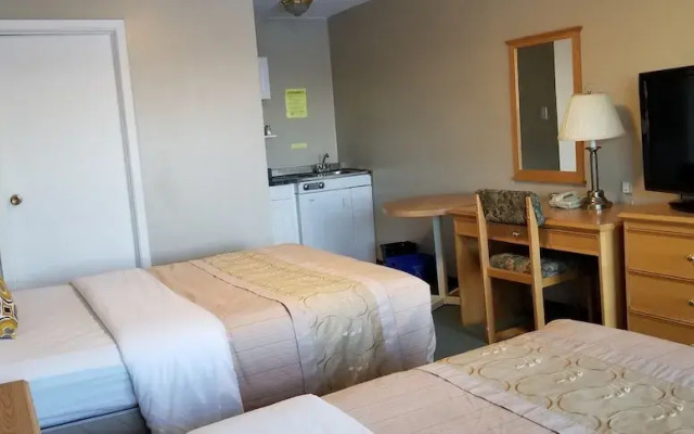 Athabasca Lodge Motel