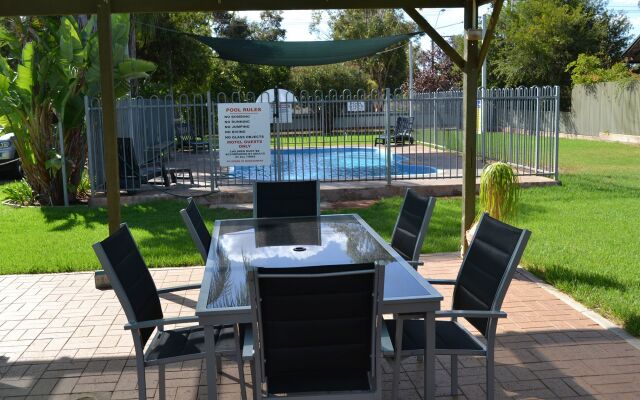 Sturt Motel