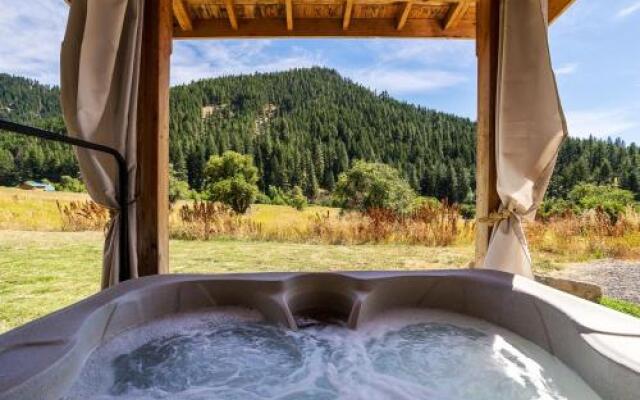 Beaver Hill Cabin near Plain
