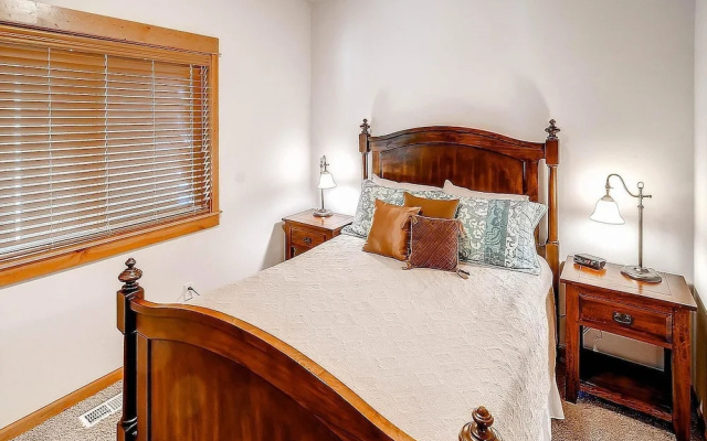 Cascade Mountain Villa