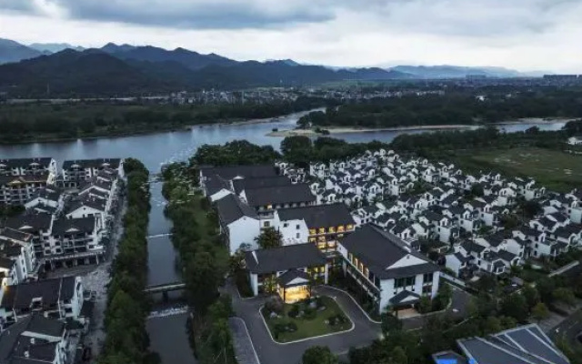 Narada Resort Hotel Guyan Huaxiang – Outside – Lishui