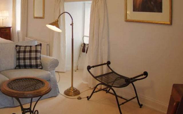 Summer Isles Hotel