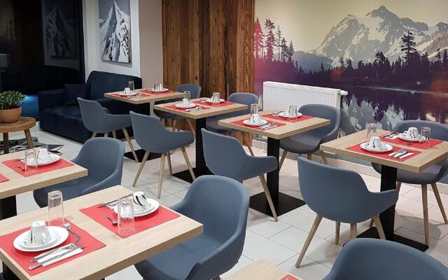 Comfortably furnished apartment in an attractive town