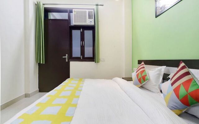 OYO Home 30203 Delightful Studio Chhatarpur