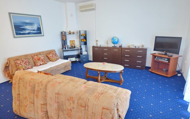 Apartments Corovic