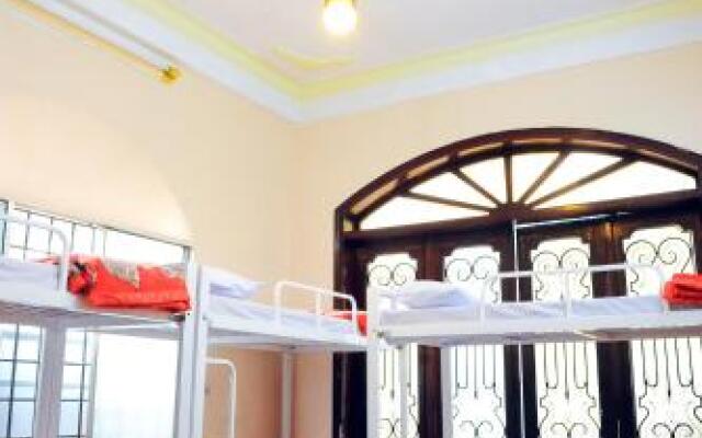 Queen Homestay - Hostel