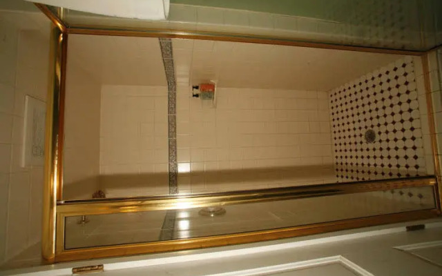 George Brooks House B&B