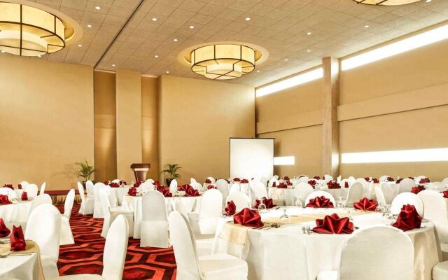 Ibis Gading Serpong