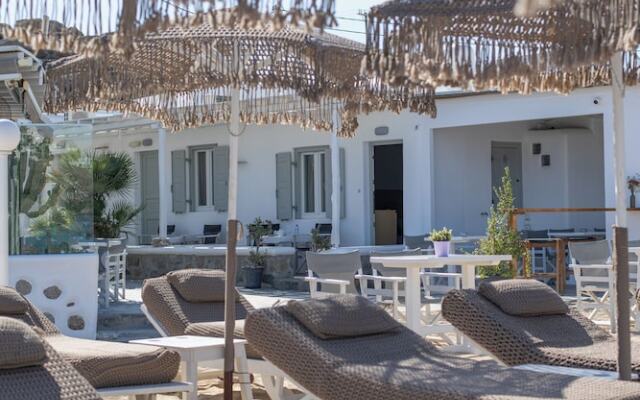 Agia Anna on the beach