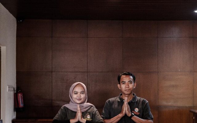 Surya Kencana Seaside Hotel